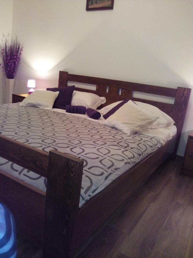Apartment Artusi Pula Zewnętrze zdjęcie