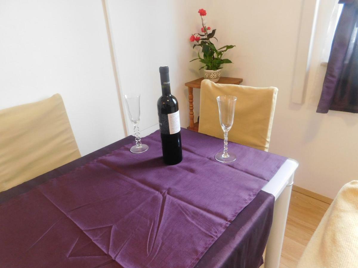Apartment Artusi Pula Zewnętrze zdjęcie