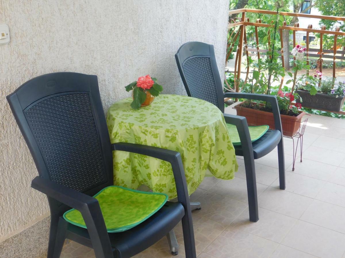 Apartment Artusi Pula Zewnętrze zdjęcie