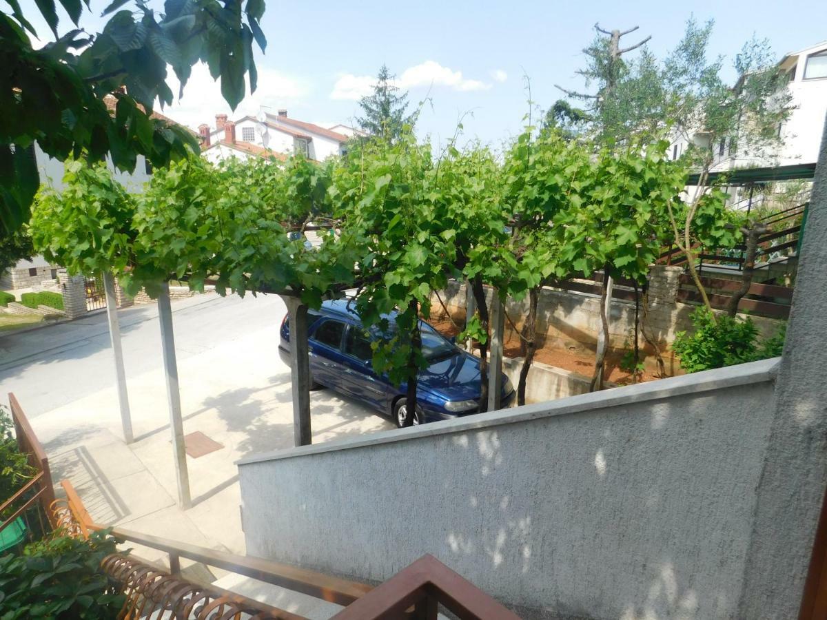 Apartment Artusi Pula Zewnętrze zdjęcie
